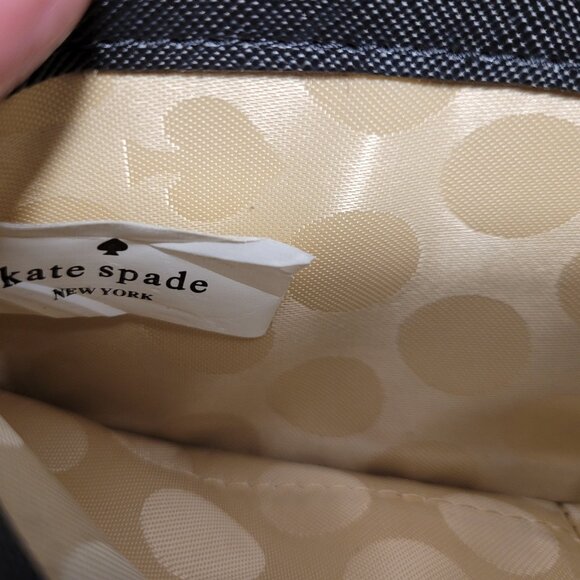 * Kate Spade Wallet - Picture 6 of 7